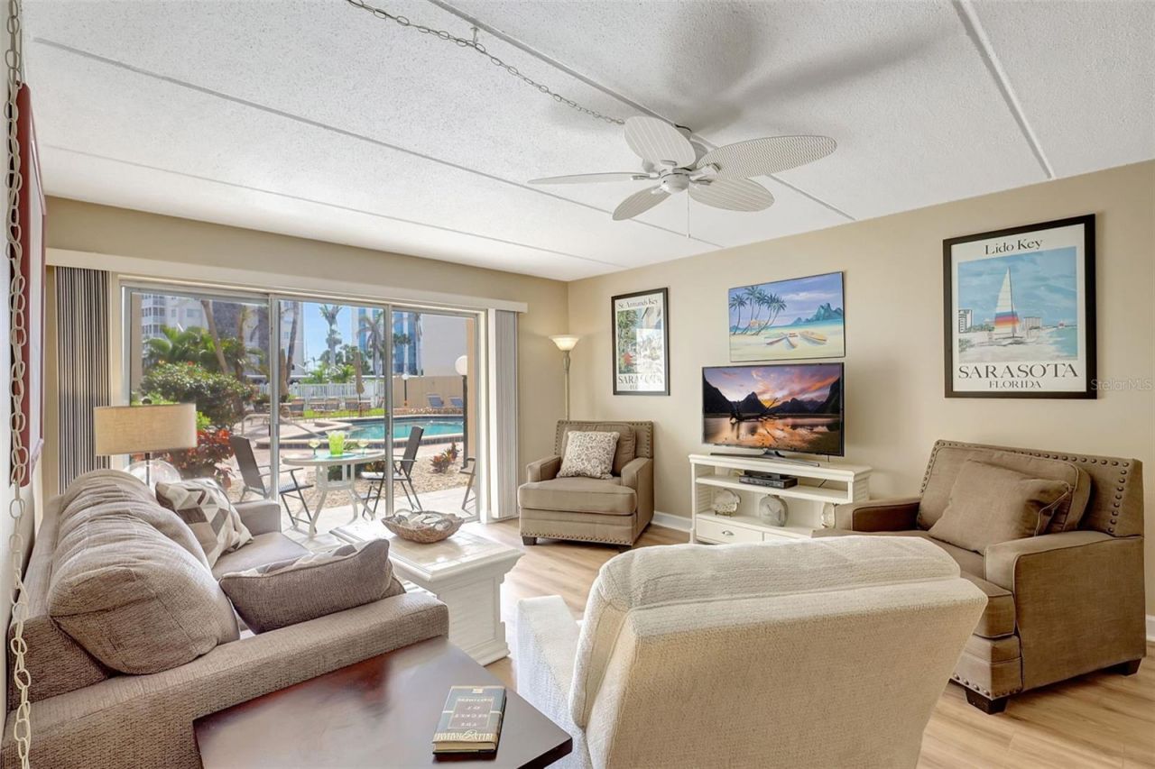 845 Benjamin Franklin Drive, Unit 101, Sarasota, FL 34236 Photo