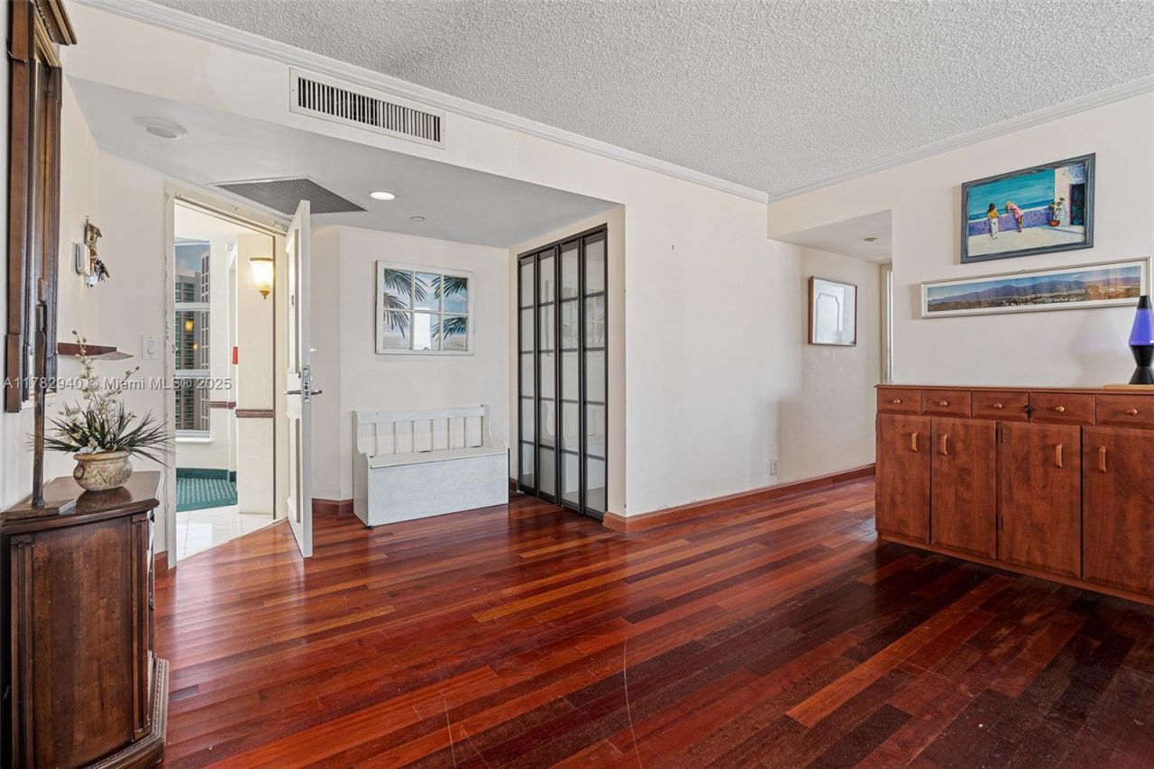 19195 NE 36th Ct, Unit 1506, Aventura, FL 33180 Photo