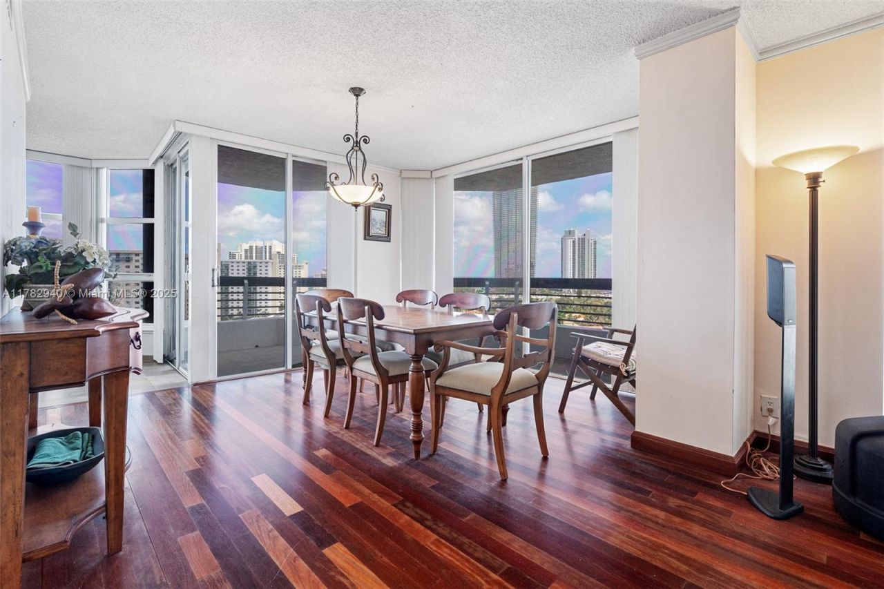 19195 NE 36th Ct, Unit 1506, Aventura, FL 33180 Photo