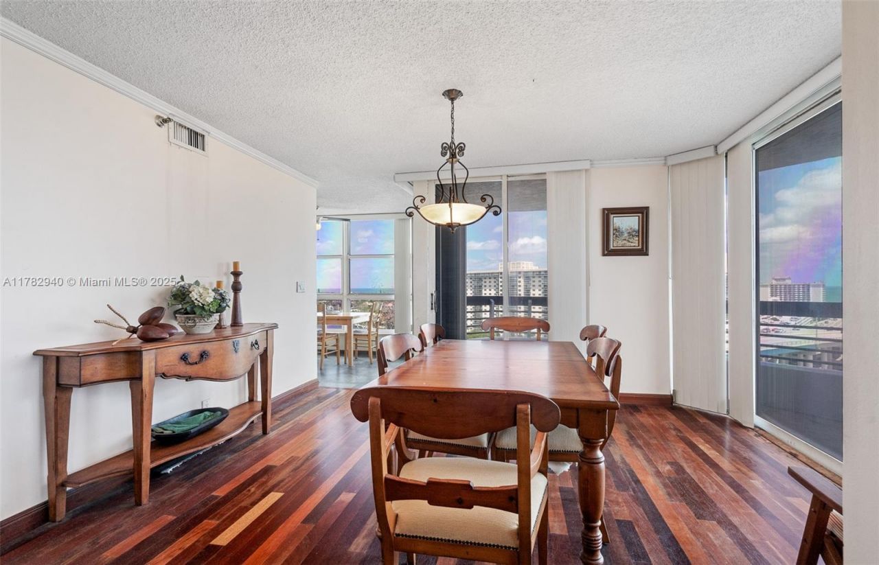 19195 NE 36th Ct, Unit 1506, Aventura, FL 33180 Photo