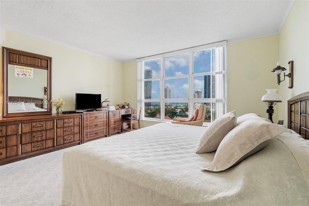 19195 NE 36th Ct, Unit 1506, Aventura, FL 33180 Photo