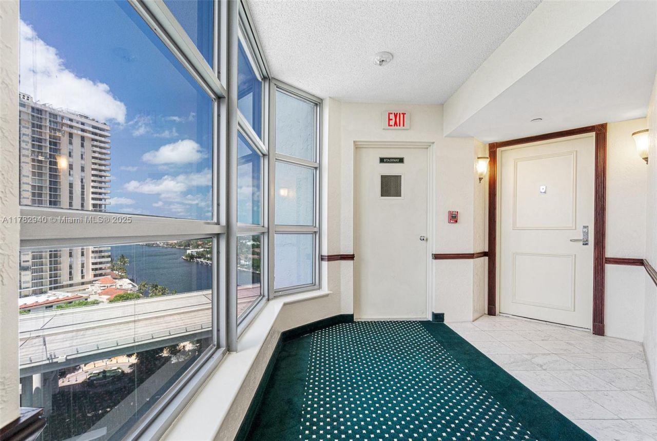 19195 NE 36th Ct, Unit 1506, Aventura, FL 33180 Photo