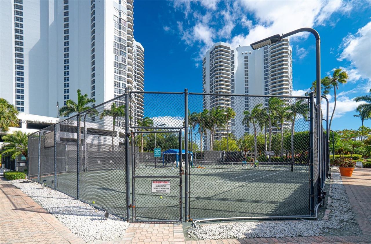 19195 NE 36th Ct, Unit 1506, Aventura, FL 33180 Photo