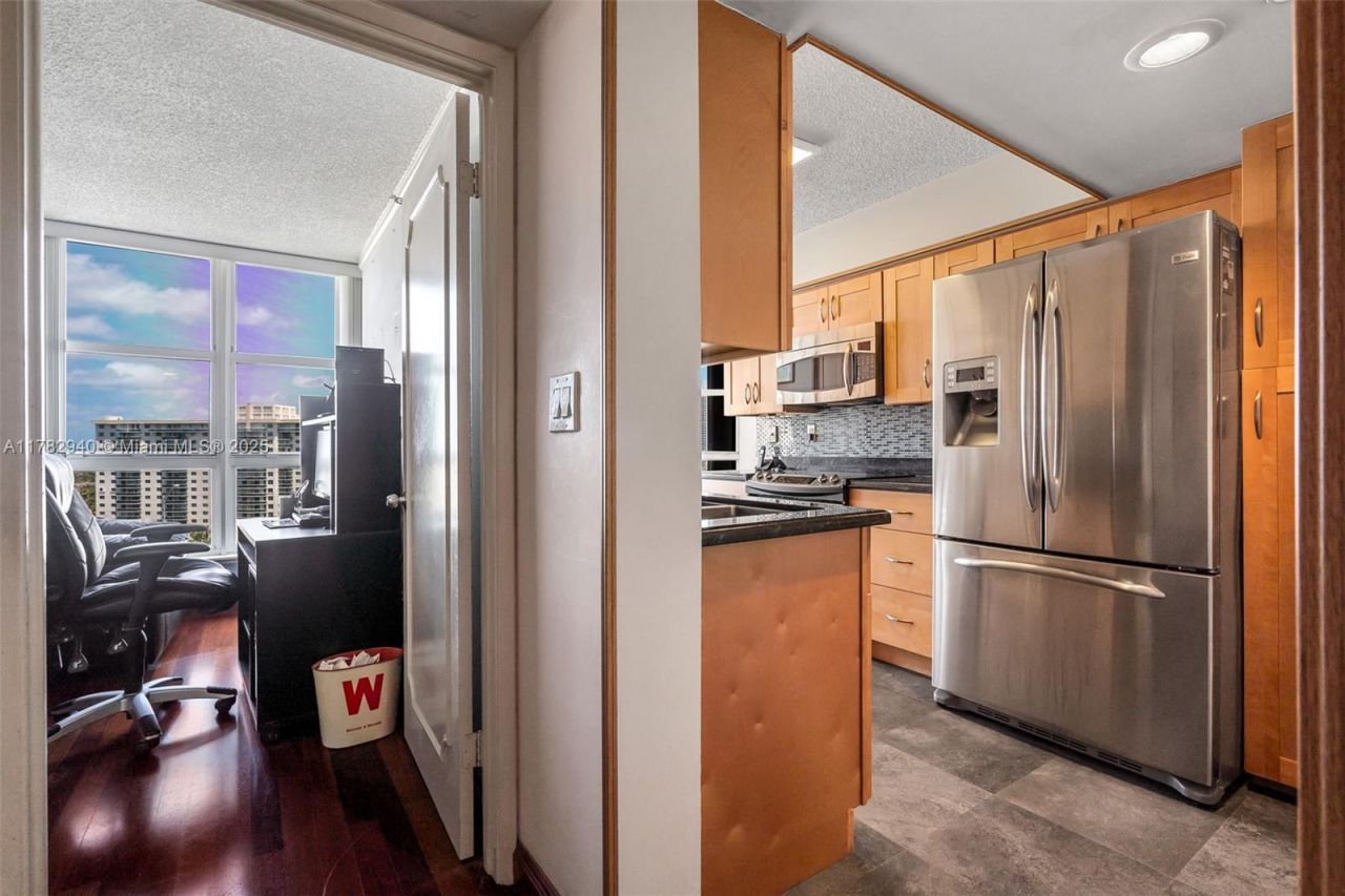 19195 NE 36th Ct, Unit 1506, Aventura, FL 33180 Photo