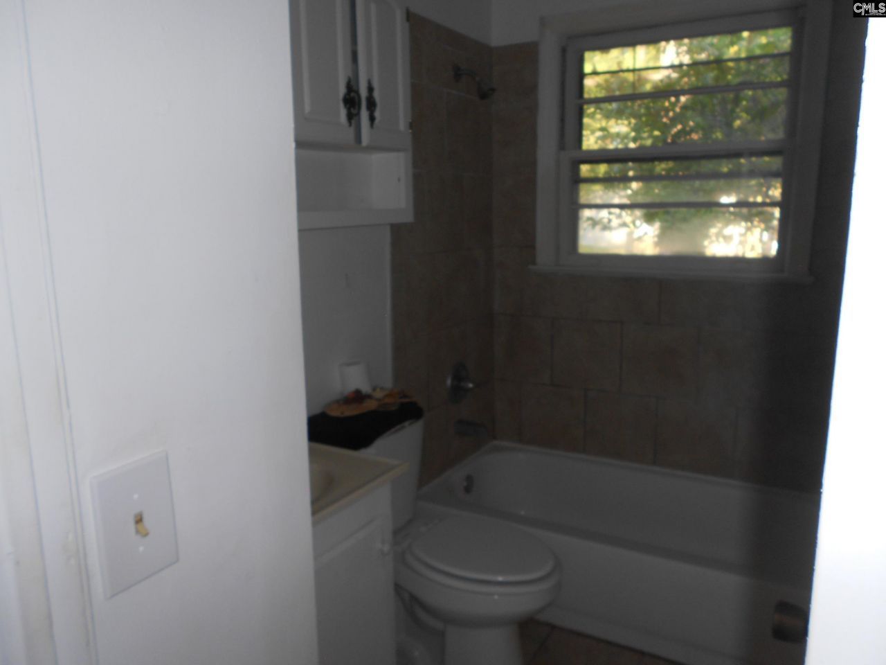 924 Stebondale Road Photo 12