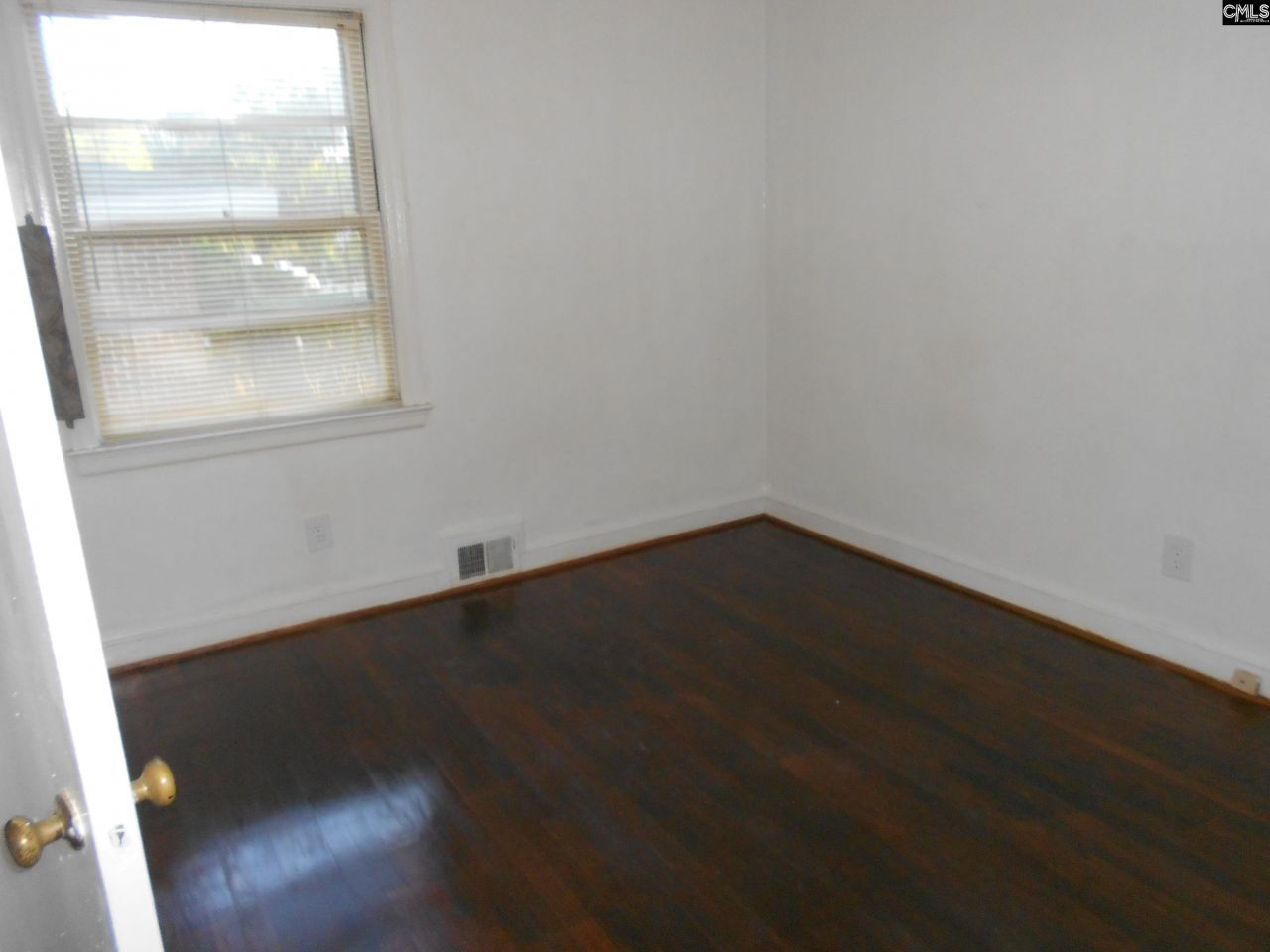 924 Stebondale Road Photo 16