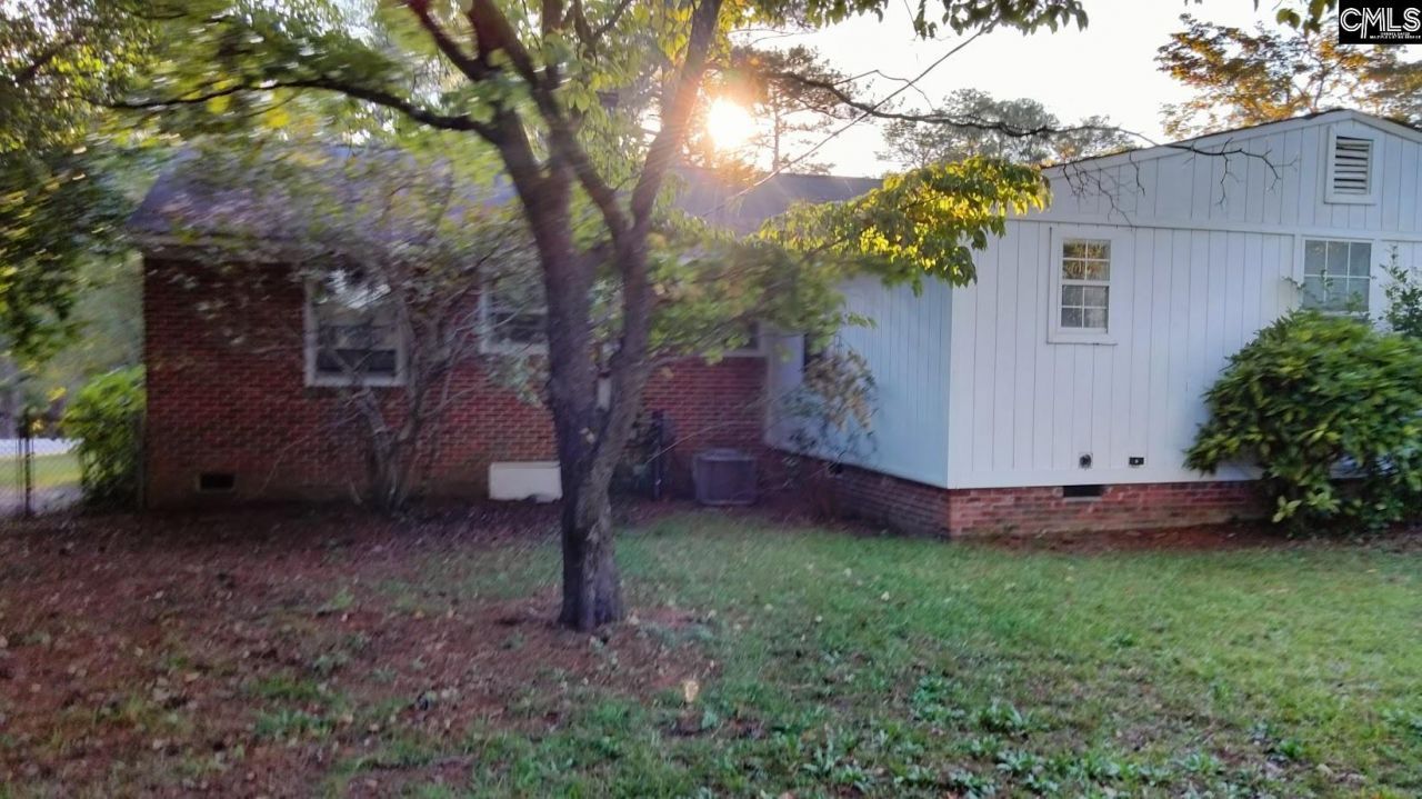 924 Stebondale Road Photo 5