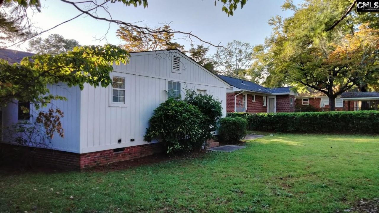 924 Stebondale Road Photo 6