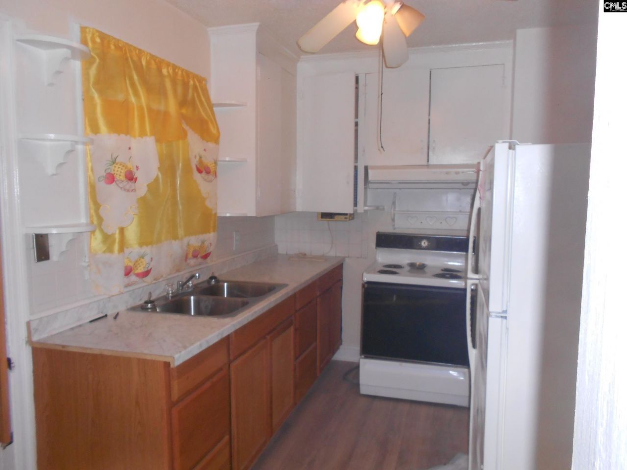 924 Stebondale Road Photo 7