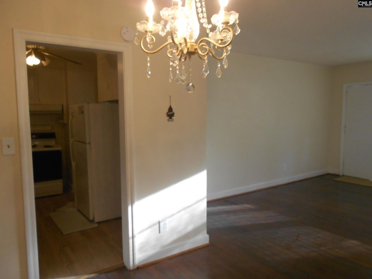 924 Stebondale Road Photo 9