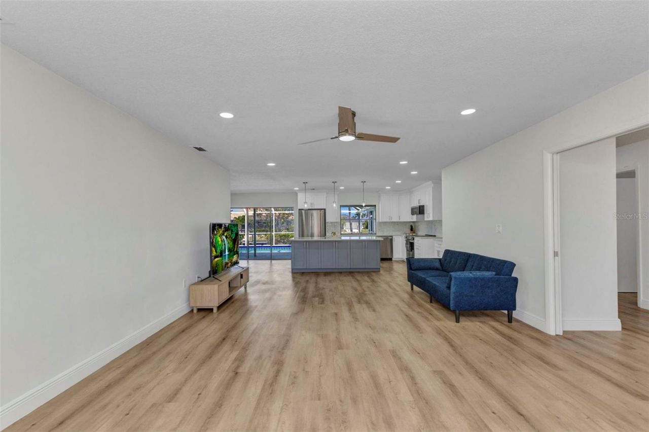 2718 Saint Thomas Drive, Punta Gorda, FL 33950 Photo