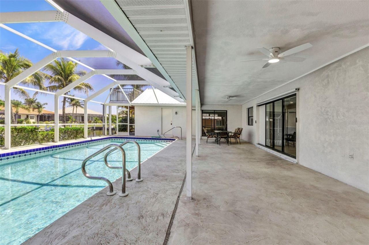 2718 Saint Thomas Drive, Punta Gorda, FL 33950 Photo