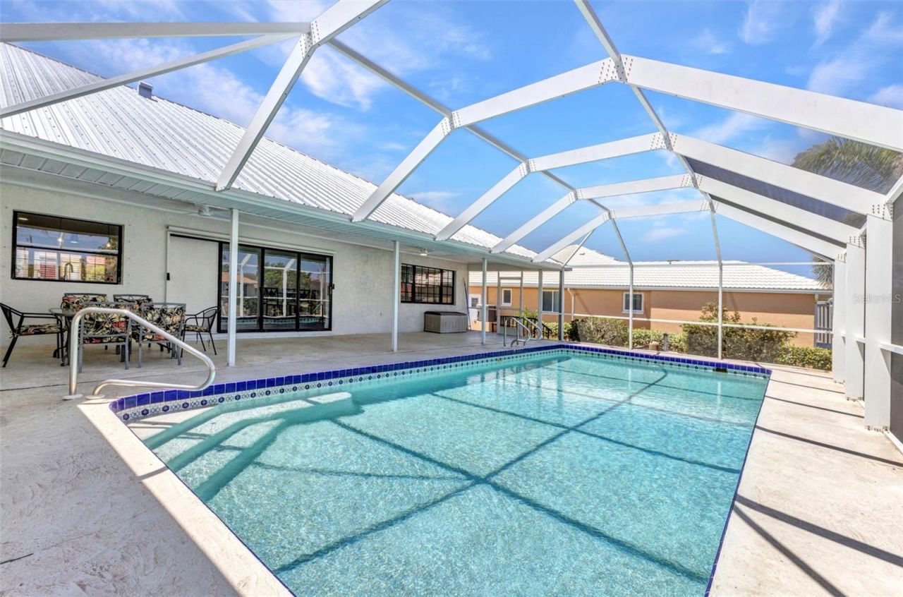 2718 Saint Thomas Drive, Punta Gorda, FL 33950 Photo