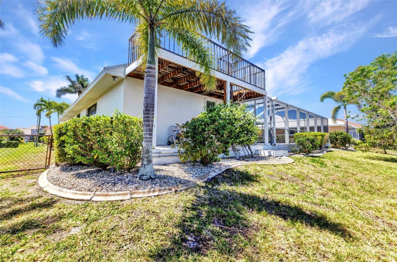 2718 Saint Thomas Drive, Punta Gorda, FL 33950 Photo