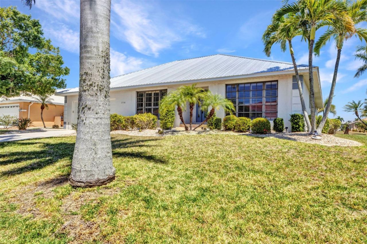 2718 Saint Thomas Drive, Punta Gorda, FL 33950 Photo