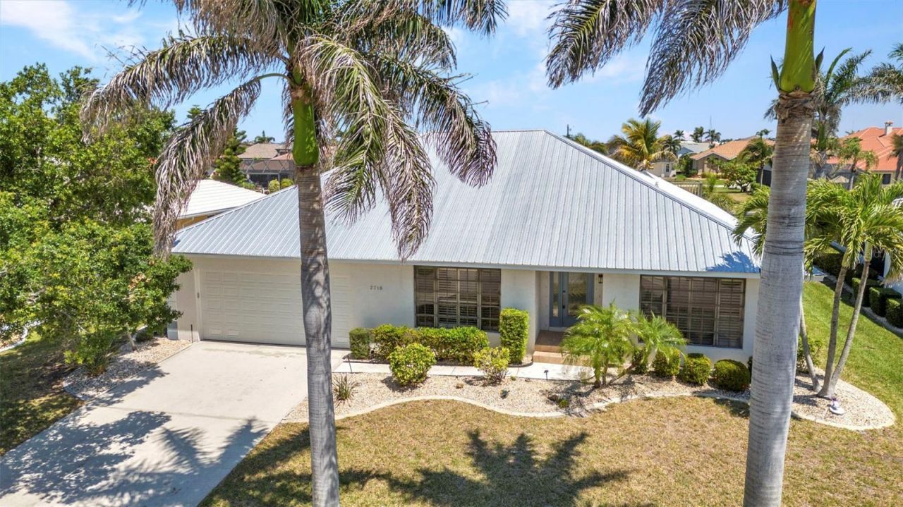 2718 Saint Thomas Drive, Punta Gorda, FL 33950 Photo