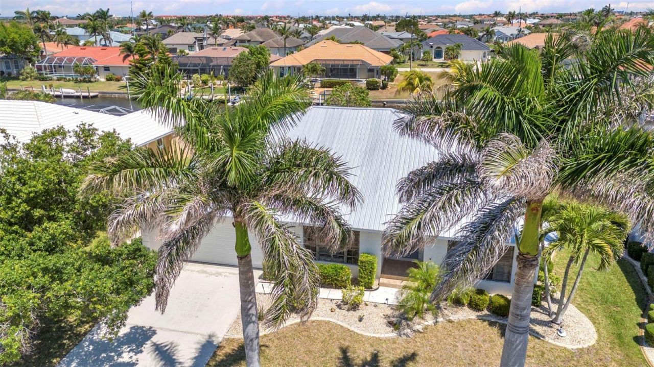 2718 Saint Thomas Drive, Punta Gorda, FL 33950 Photo