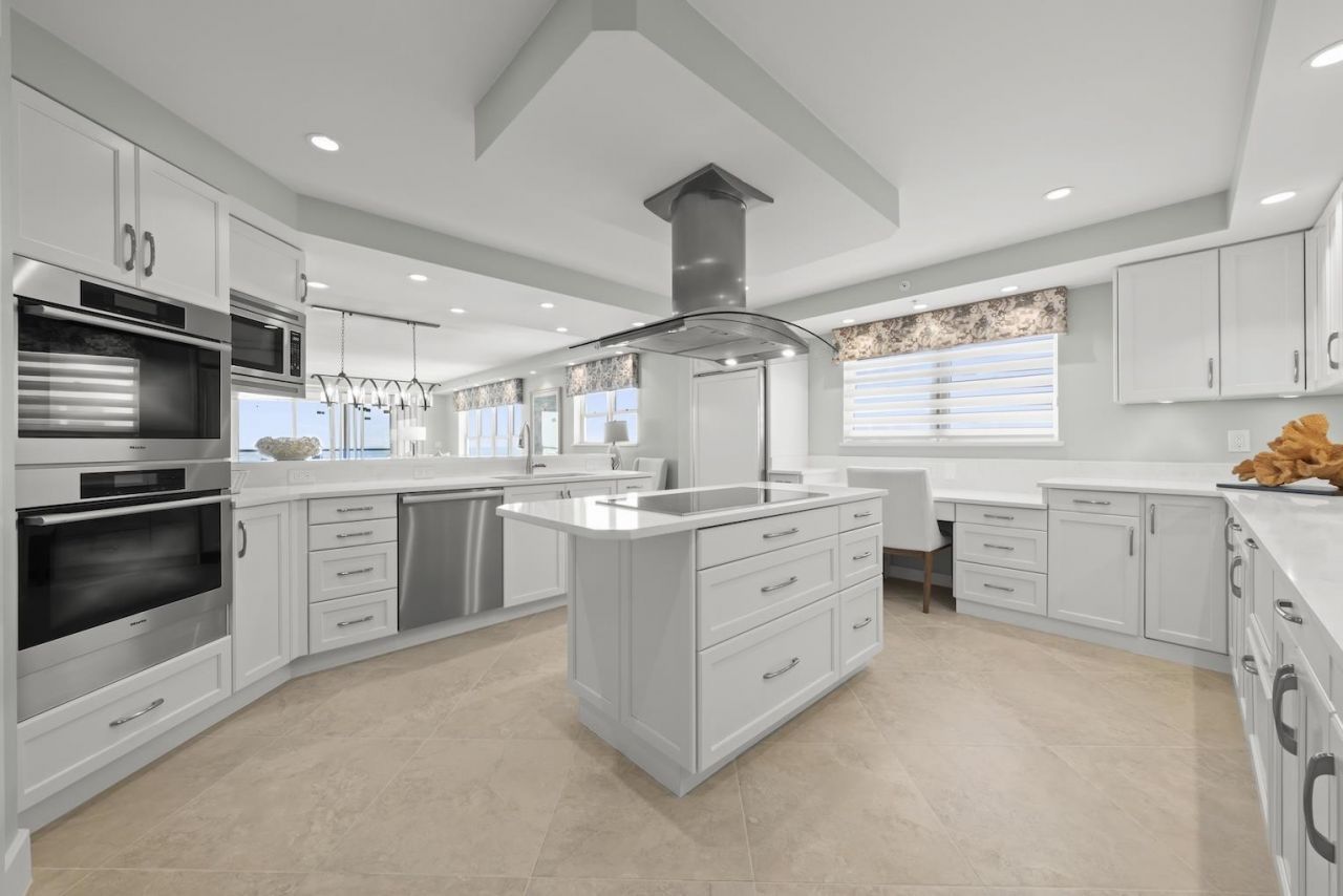 2549 W Gulf Dr, Unit 102, Sanibel, FL 33957 Photo