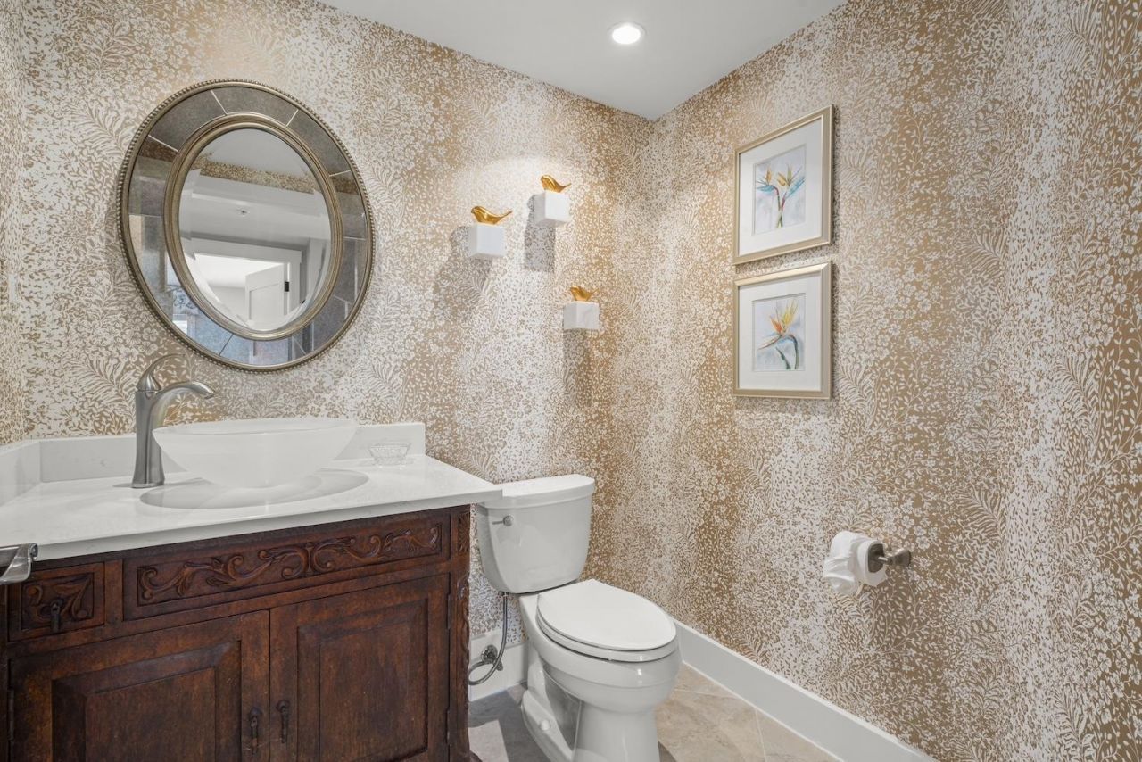 2549 W Gulf Dr, Unit 102, Sanibel, FL 33957 Photo