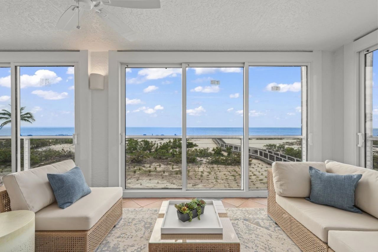 2549 W Gulf Dr, Unit 102, Sanibel, FL 33957 Photo