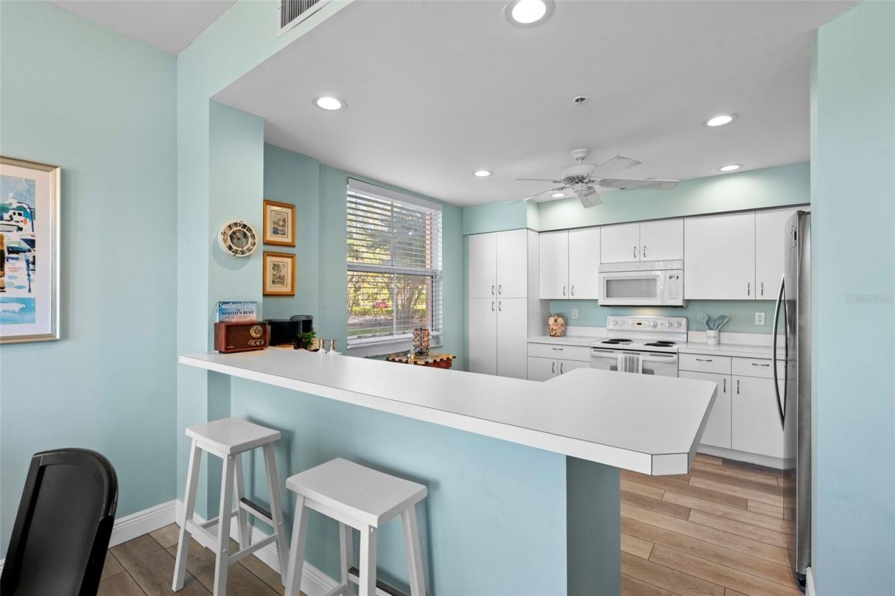 2060 Matecumbe Key Road, Unit 2106, Punta Gorda, FL 33955 Photo