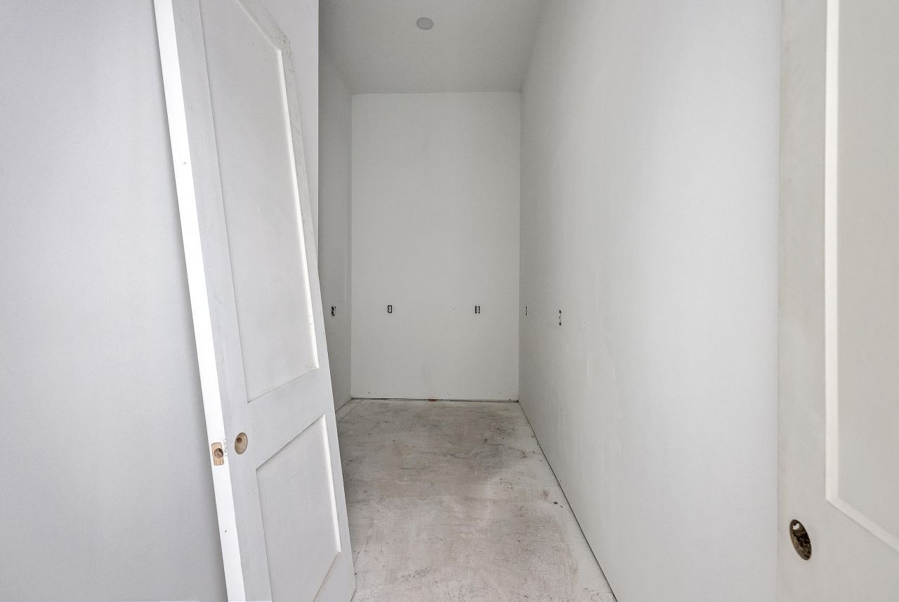 404 Fairington Drive Photo 44