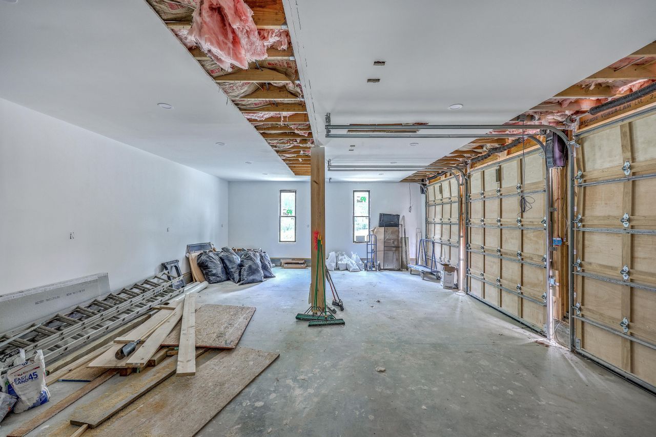 404 Fairington Drive Photo 49