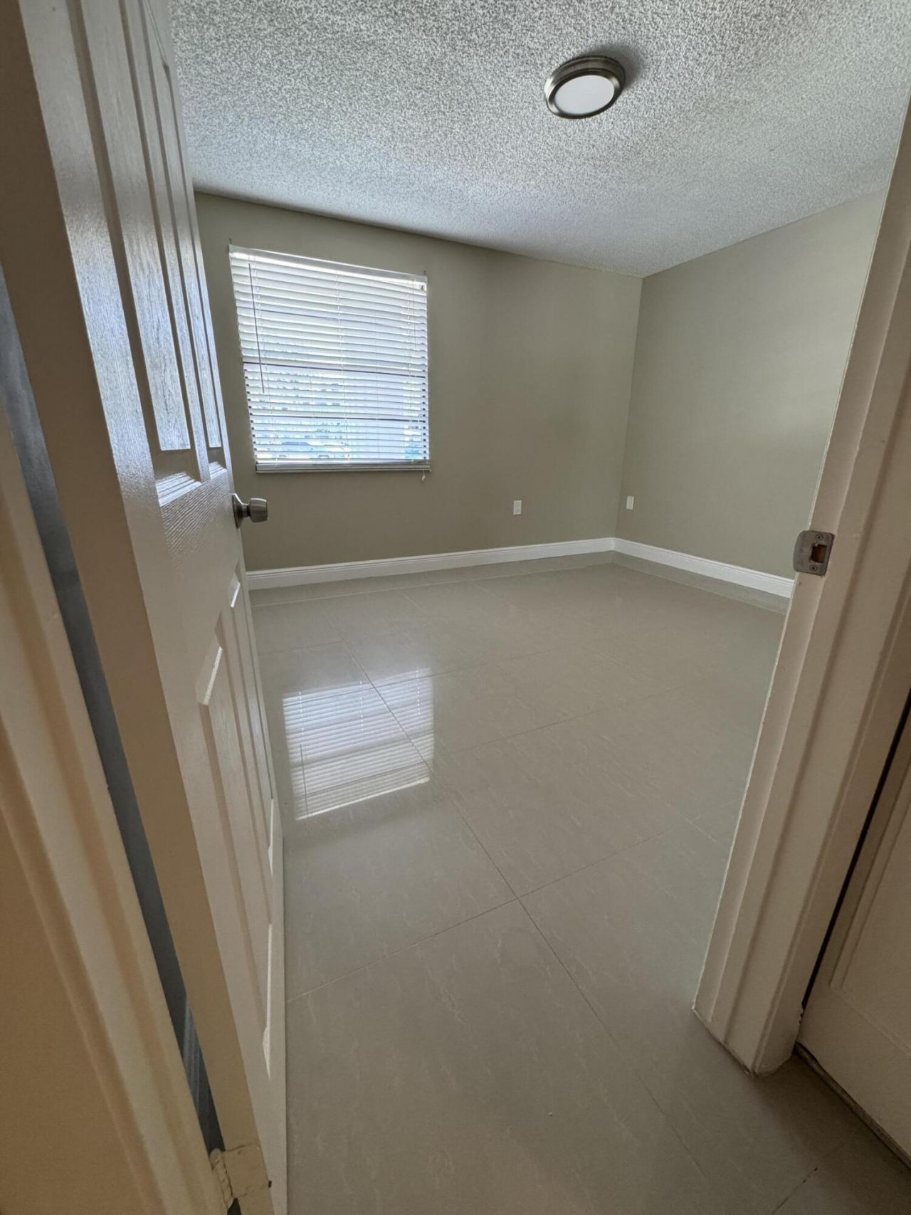 3521 Village Boulevard, Unit 103, West Palm Beach, FL 33409 Photo