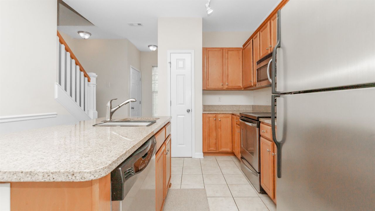 2954 Yancey Way Photo 10