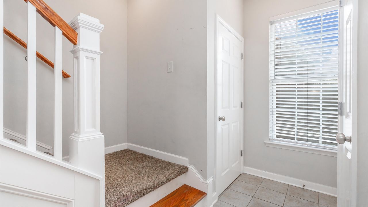 2954 Yancey Way Photo 17