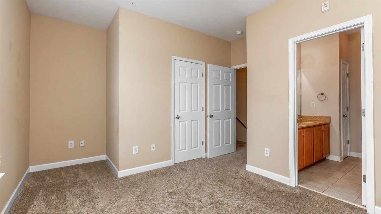 2954 Yancey Way Photo 22