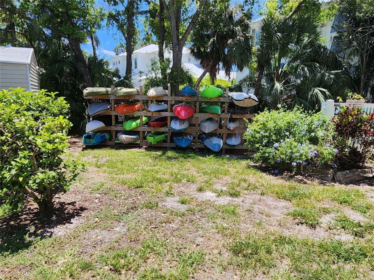 850 S Tamiami Trail, Unit 409, Sarasota, FL 34236 Photo