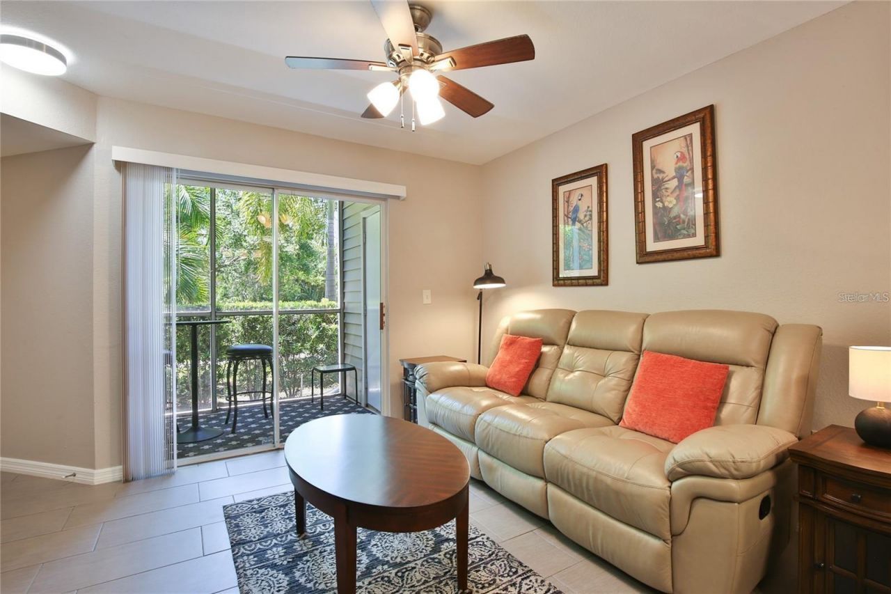 850 S Tamiami Trail, Unit 409, Sarasota, FL 34236 Photo