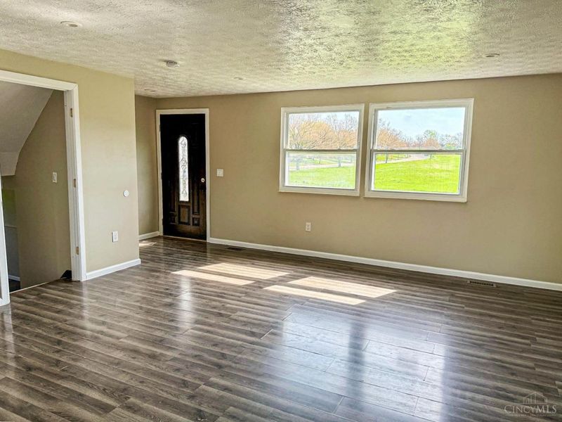 11537 Norbourne Drive, Forest Park, OH 45240 Photo 5