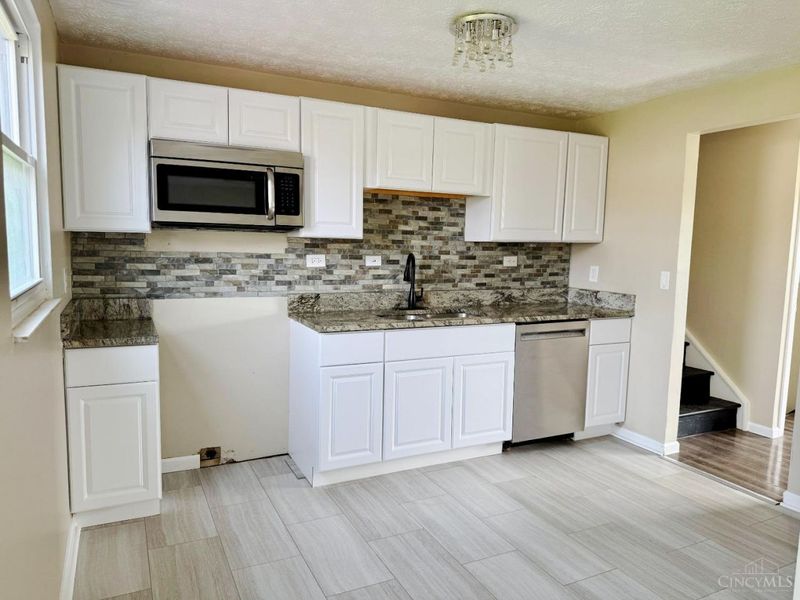 11537 Norbourne Drive, Forest Park, OH 45240 Photo 8