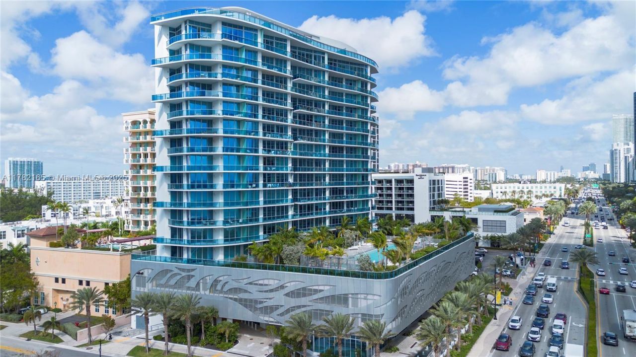 17550 Collins Ave, Unit 1404, Sunny Isles Beach, FL 33160 Photo