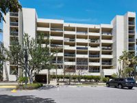 1095 Gulf Of Mexico Drive Primary Photo