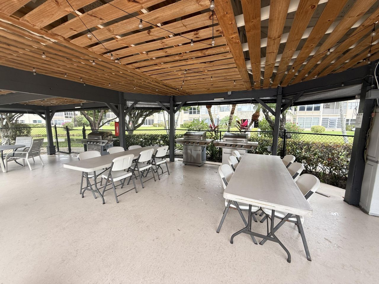 3401 NW 47th Avenue, Unit 513, Lauderdale Lakes, FL 33319 Photo