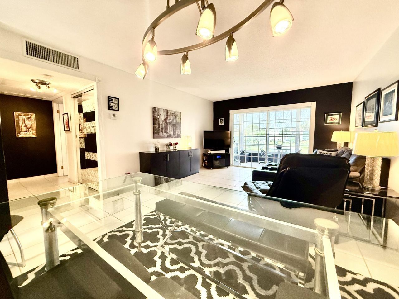 3401 NW 47th Avenue, Unit 513, Lauderdale Lakes, FL 33319 Photo