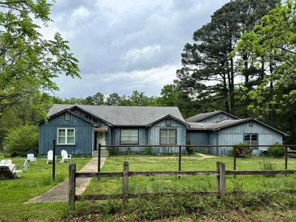 158 Polk Road 8, Wickes, AR 71973