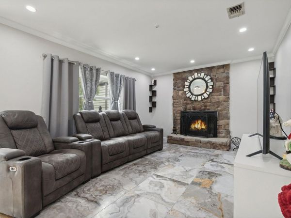 605 Lake Court, Unit 605, Middle Island, NY 11953