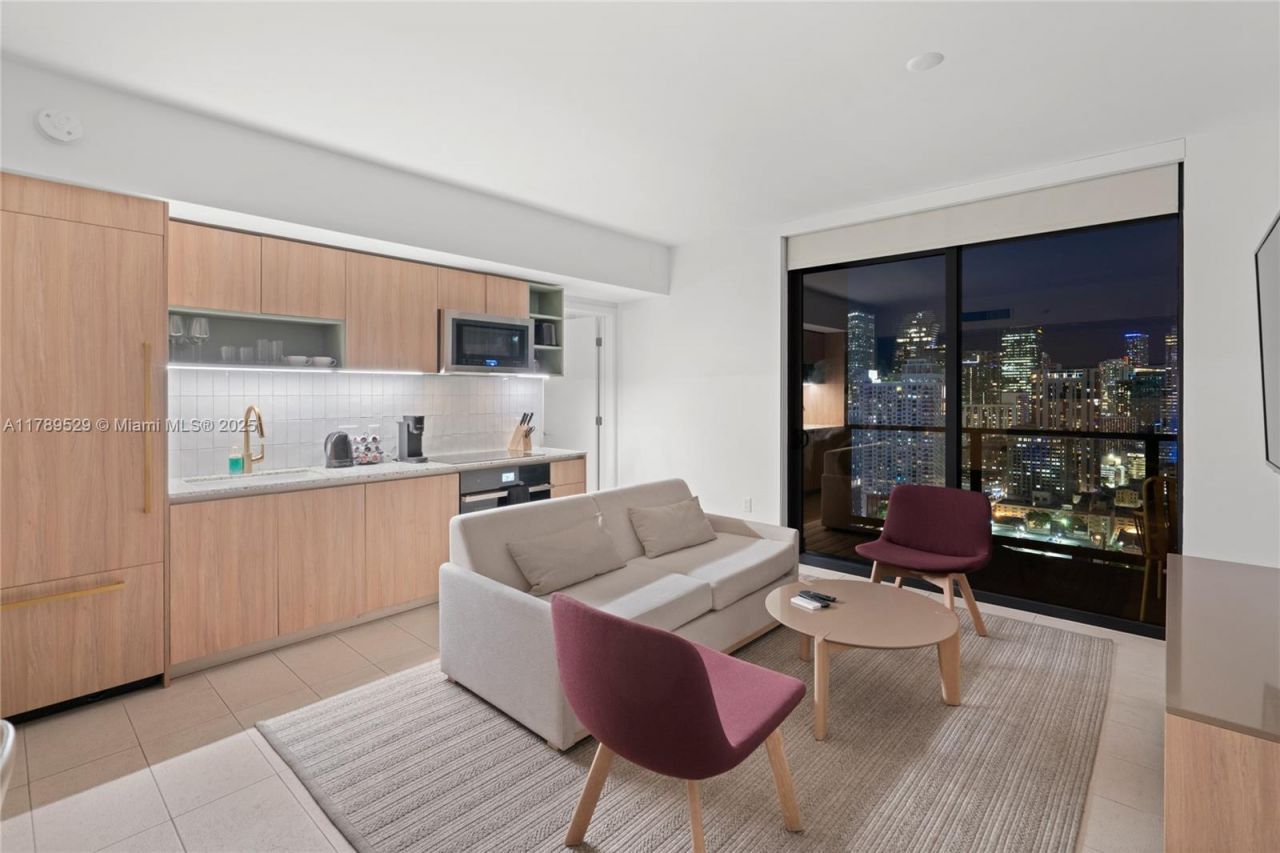 159 NE 6th St, Unit 3105, Miami, FL 33132 Photo