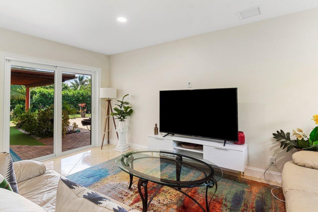 1650 NE 3rd Avenue, Delray Beach, FL 33444 Photo