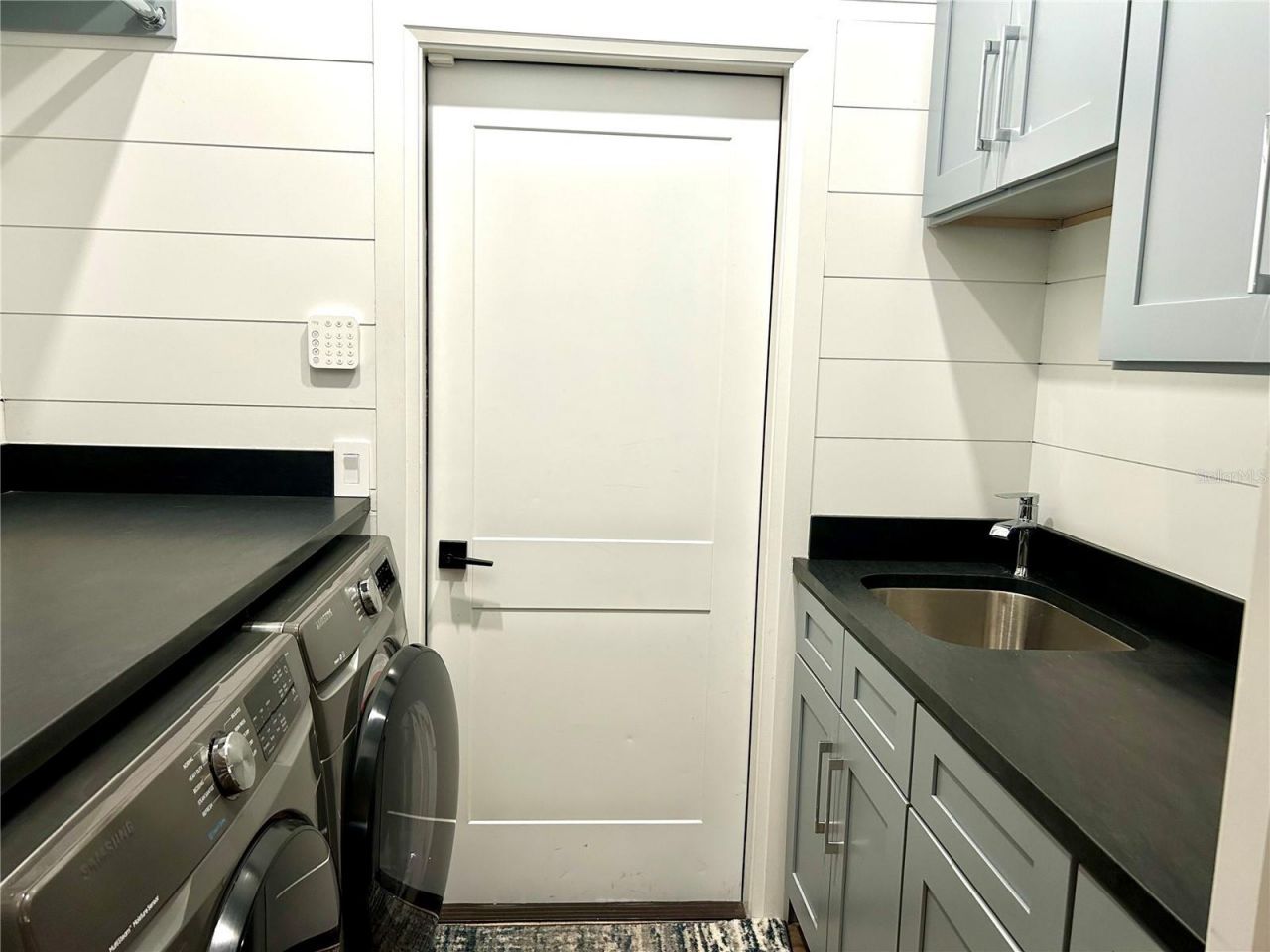 7448 39th Court E, Sarasota, FL 34243 Photo