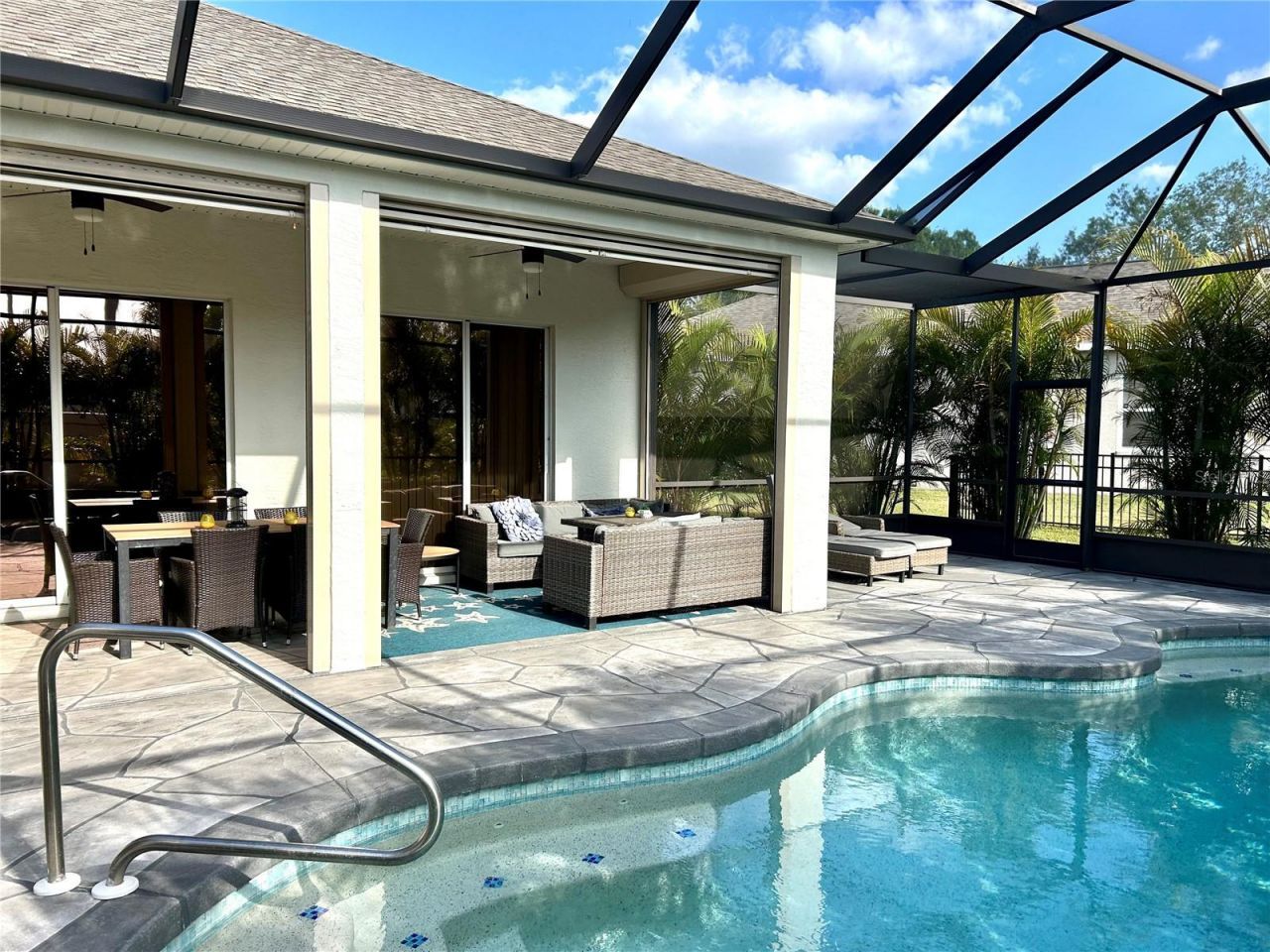 7448 39th Court E, Sarasota, FL 34243 Photo