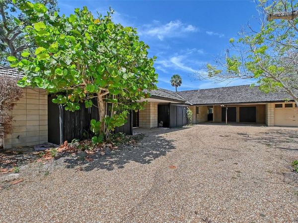 5502 SHADOW LAWN DRIVE, SARASOTA, FL 34242