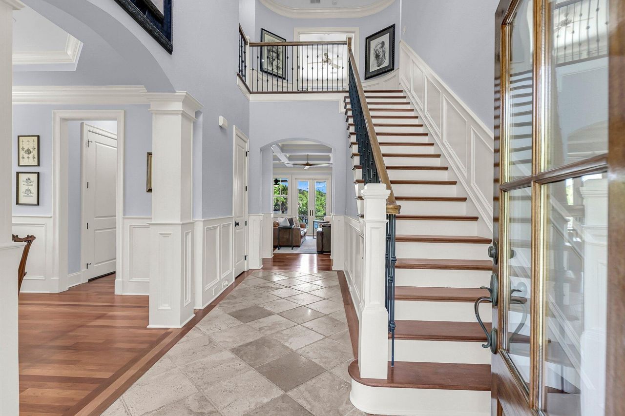 2254 Beckenham Drive Photo 13