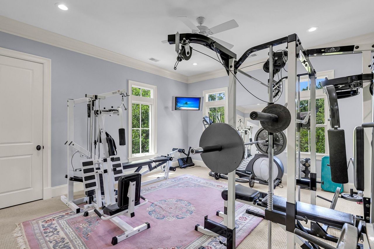 2254 Beckenham Drive Photo 49