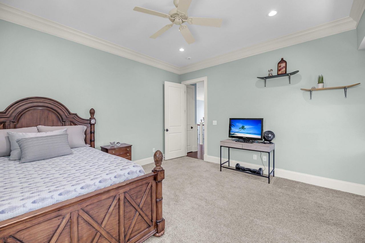 2254 Beckenham Drive Photo 61