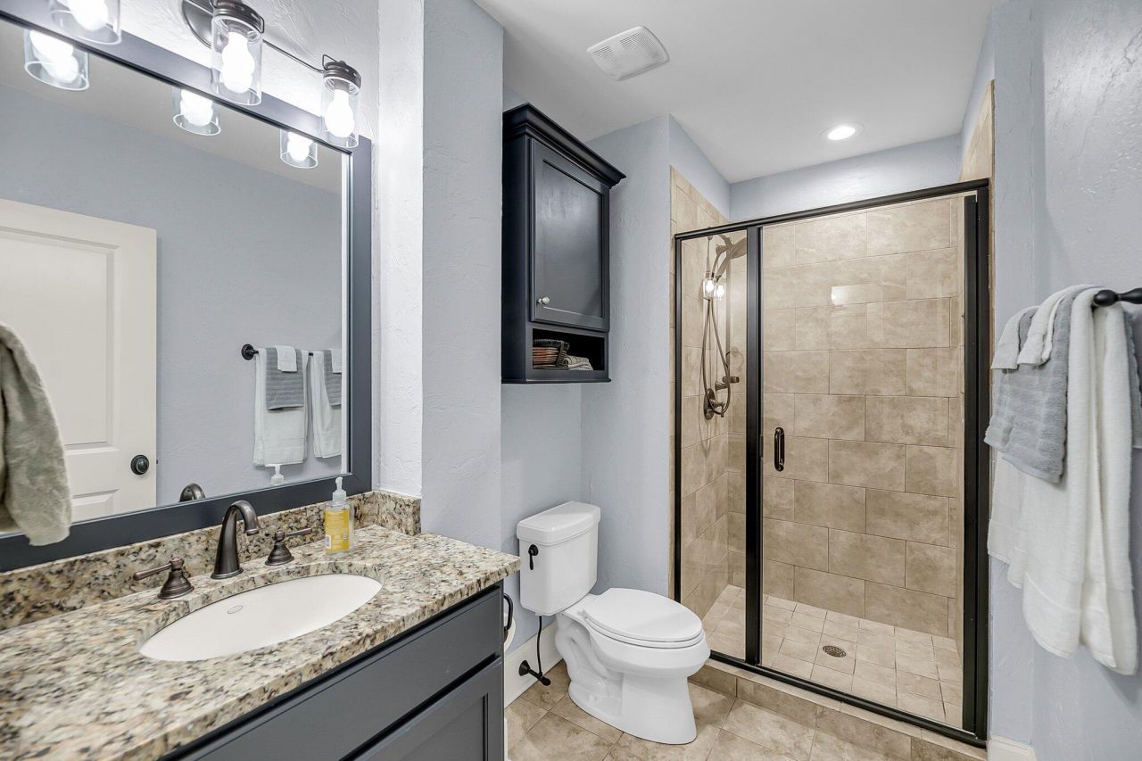 2254 Beckenham Drive Photo 70